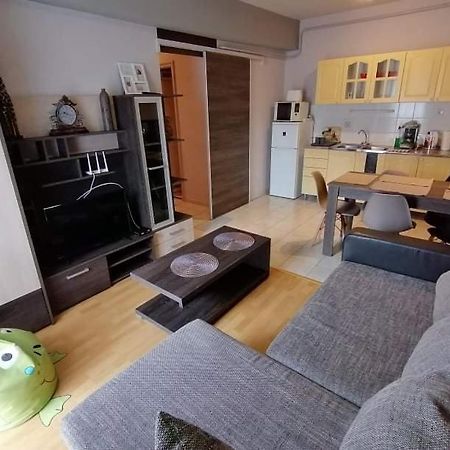 Zoeld Beka Apartmanok Koelcsey I Hajdúszoboszló Exterior foto